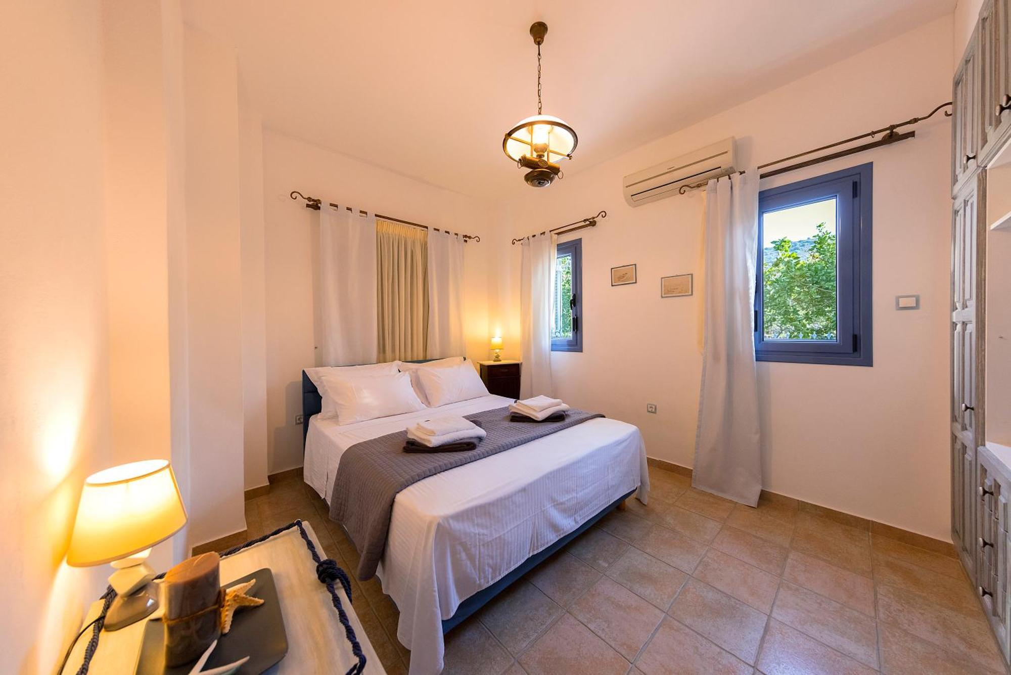 Njv Plus K Aegina Exteriör bild